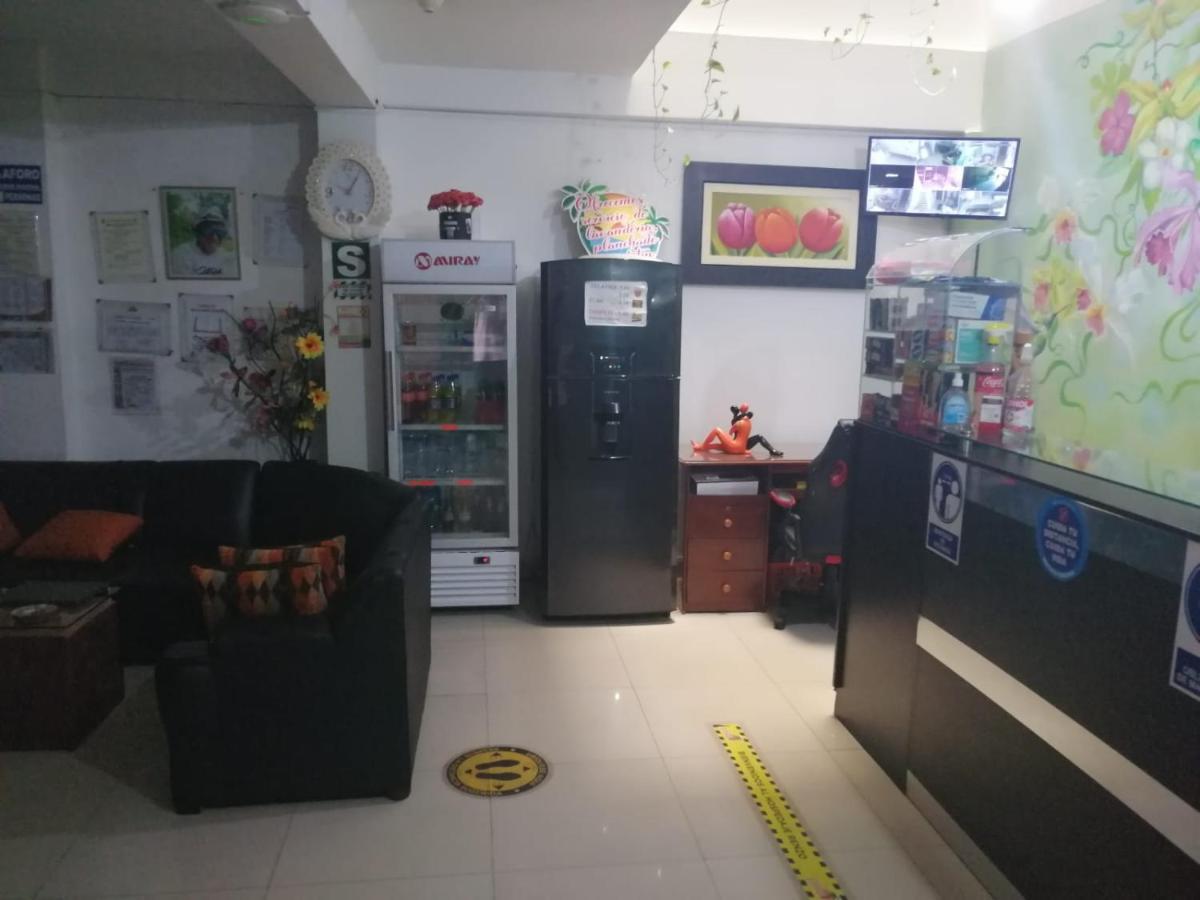 Hospedaje Renzo 타라포토 외부 사진